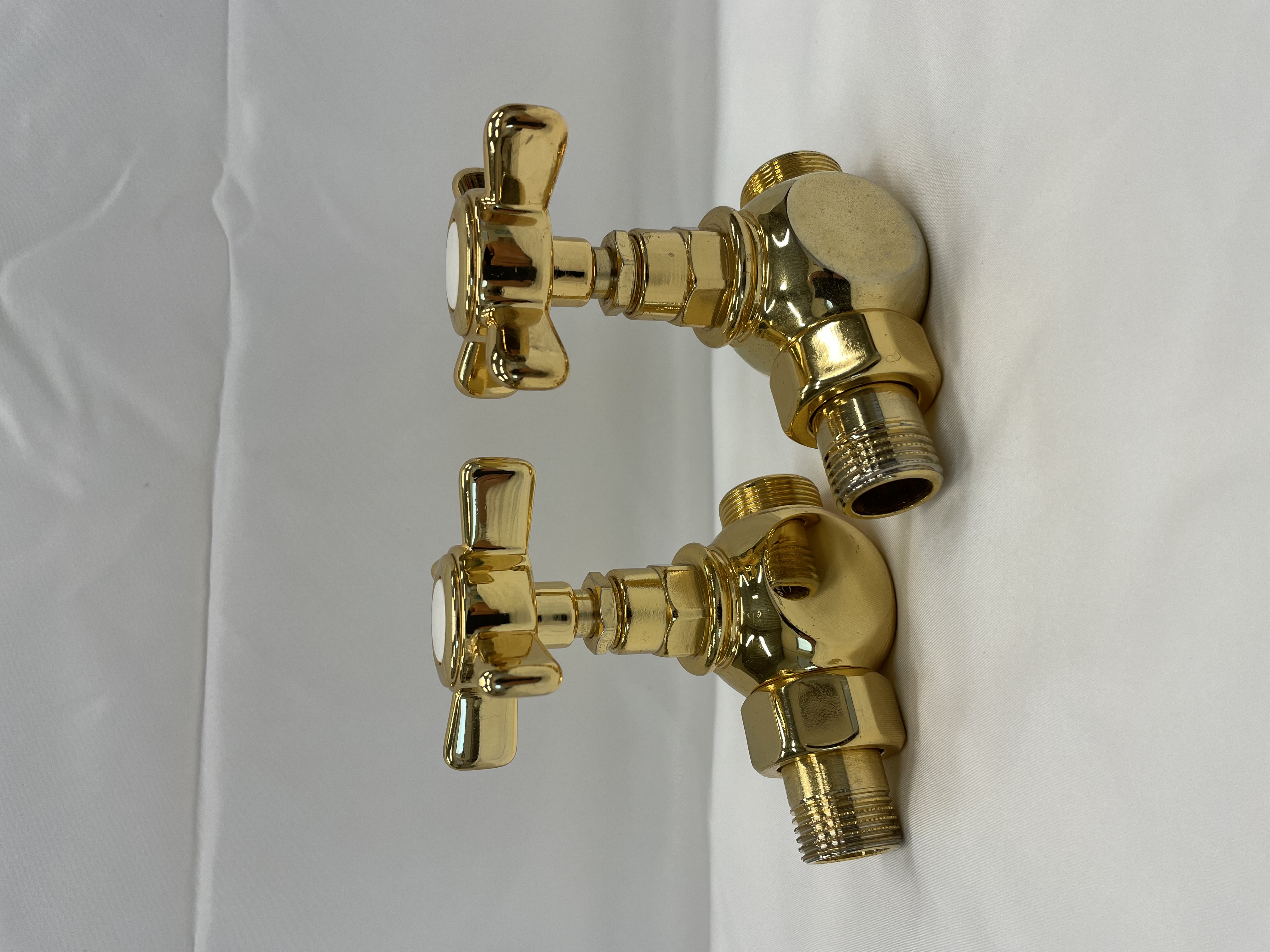 Designový ventil Anuova 1/2" x 24-19mm, přímý, zlatá (H)