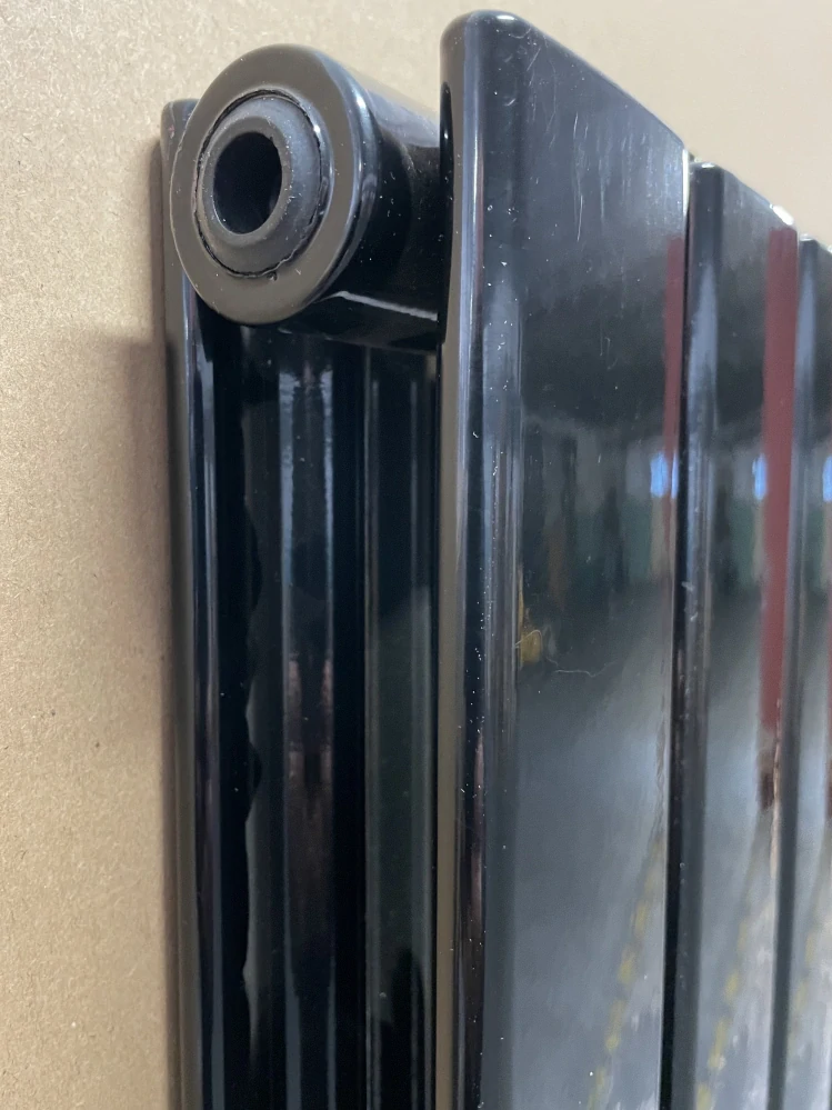 Designový radiátor TORNADIX Vertical Double 381 x 1471 x 85mm, na zeď, černá