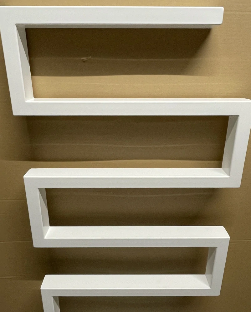 Radiátor Labyrint 500 x 1730 x 90, na zeď, bílá
