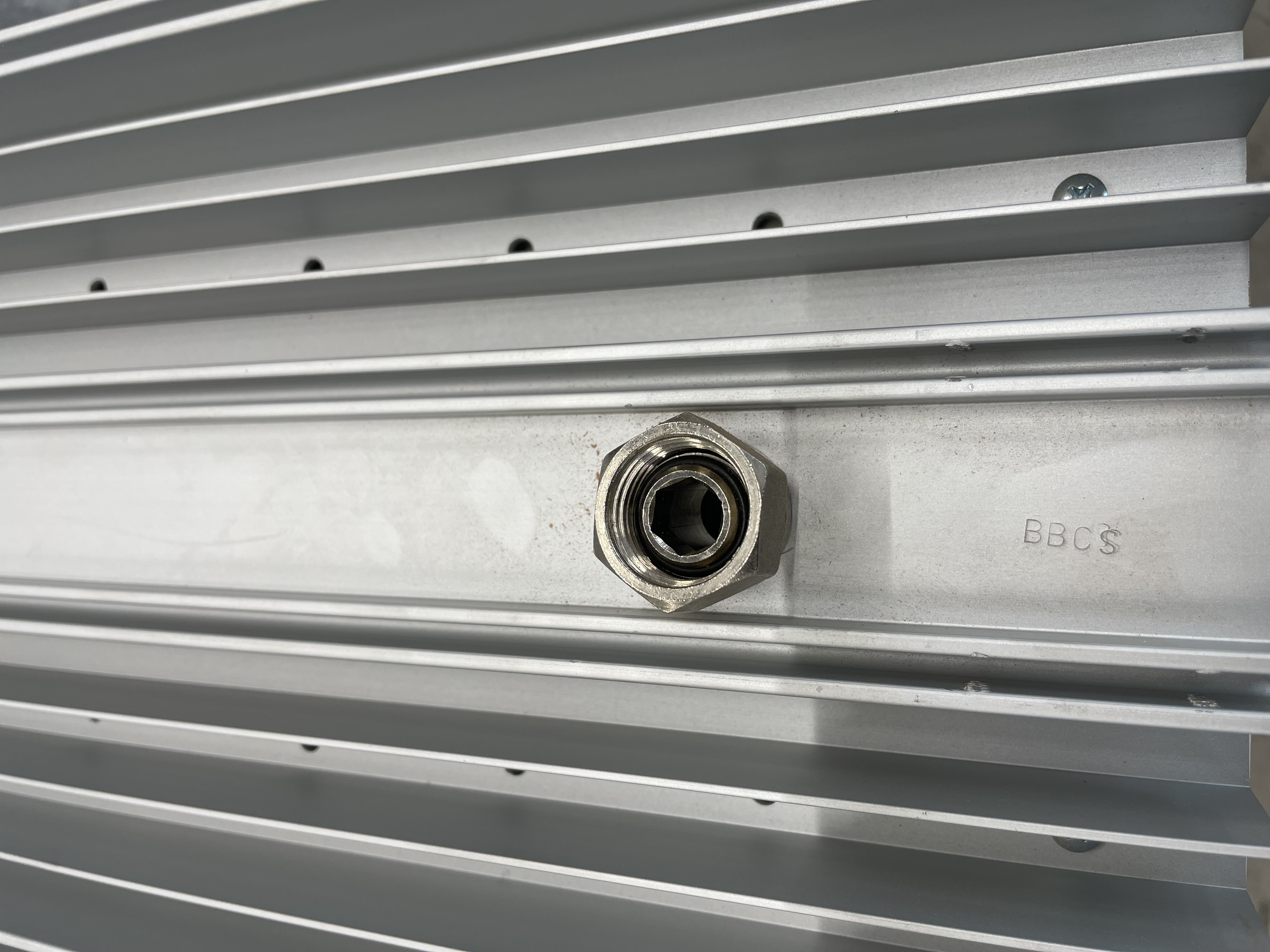 Radiator ONYX Q 200 x 1800 x 100