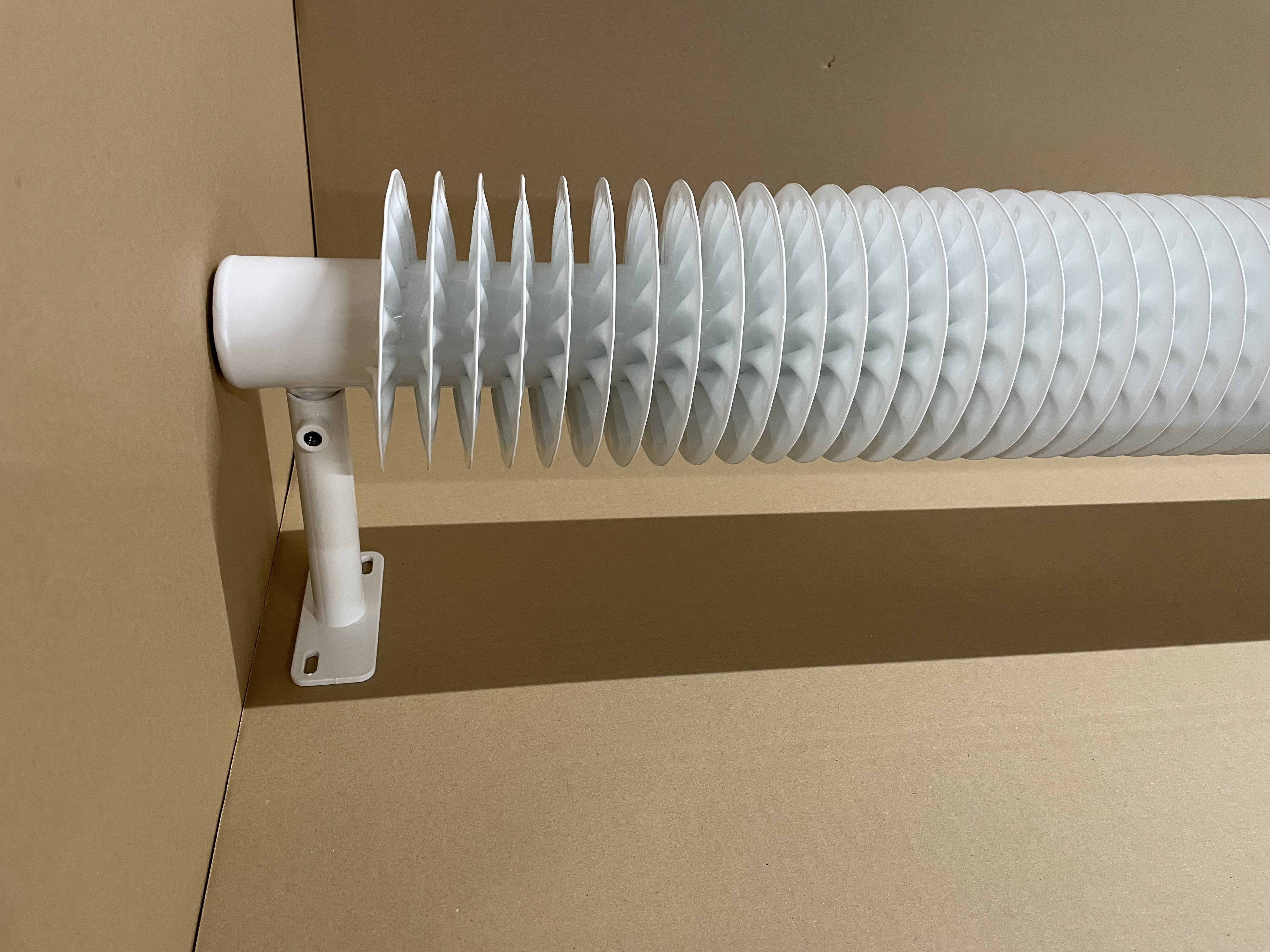 Radiator SPIRALIX Horizontal RA1 57/137 2000 x 237 x 154 NA ZEM/FLOOR