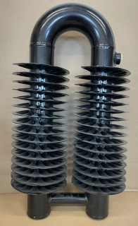 Radiator SPIRALIX Horizontal RAO2 57/137 500 x 282 x 154mm, na zeď, černá