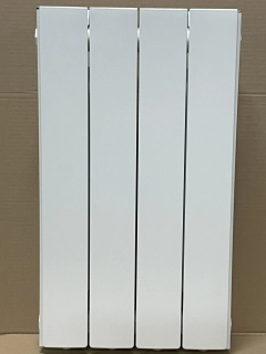 Radiátor  Laaurens GLOBAL  600x350x100mm RAL 9010